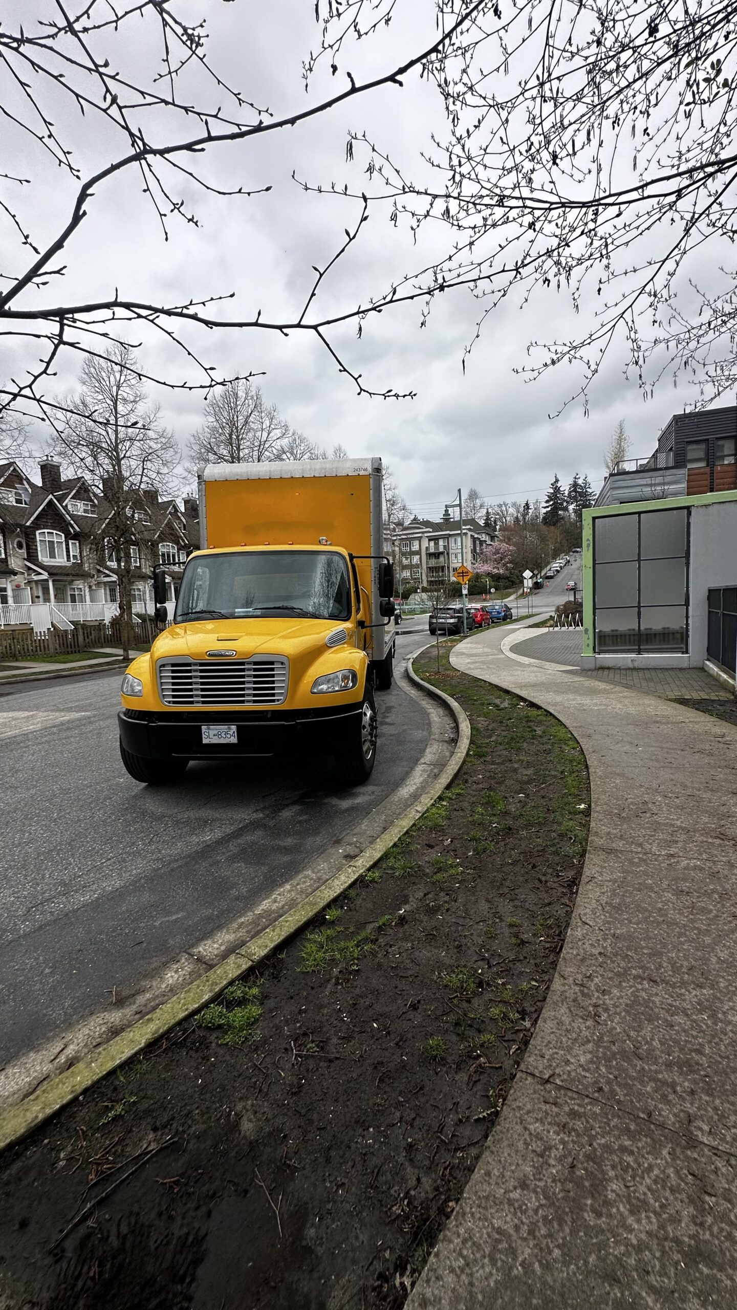 Long-distance moving services