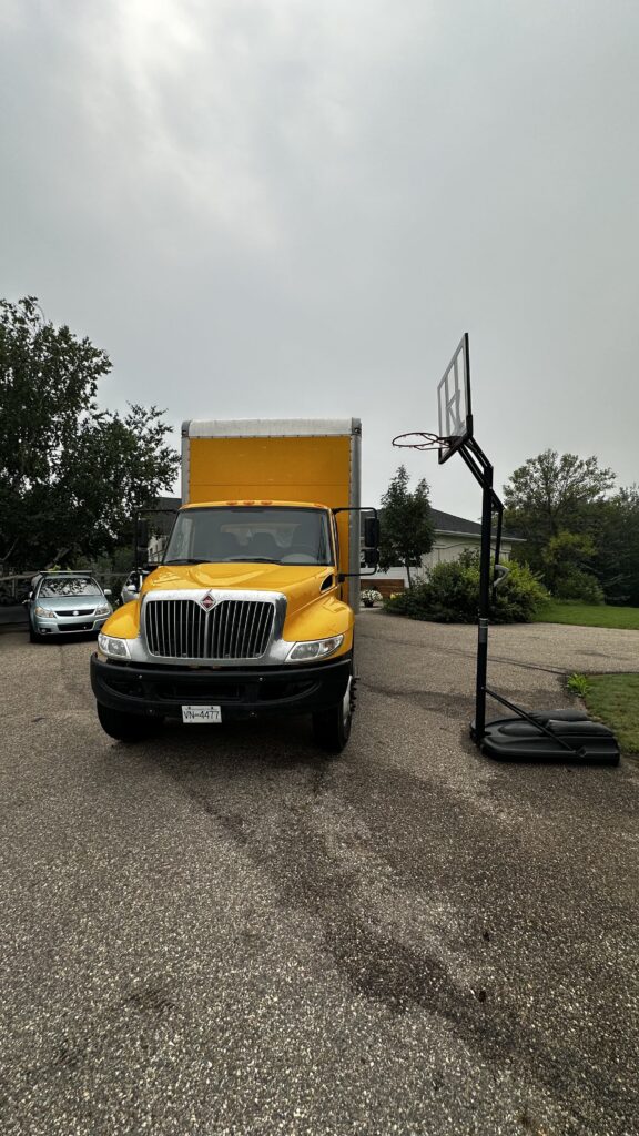 Life in Yukon: A Moving Guide 1 Long-distance moving route from Vancouver to Whitehorse through northern Canada